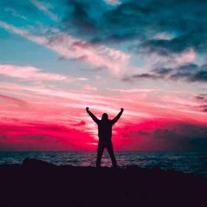 دانلود آهنگ هفتاد روزه که من از تو خبر ندارم